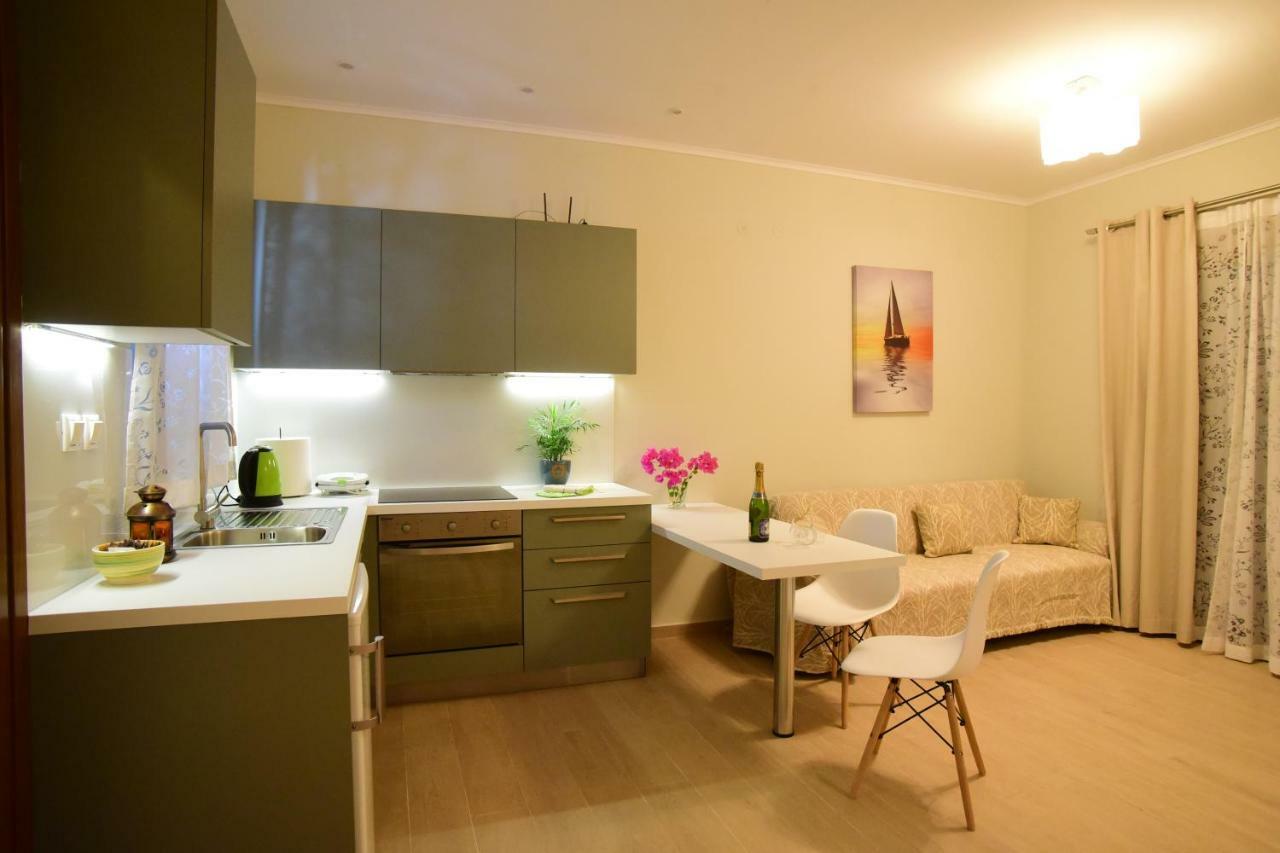 Nikoletta 5 Apartment Vlachopoulátika Екстериор снимка